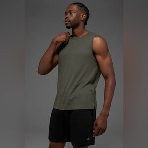 Alo Yoga Triumph Muscle Tank